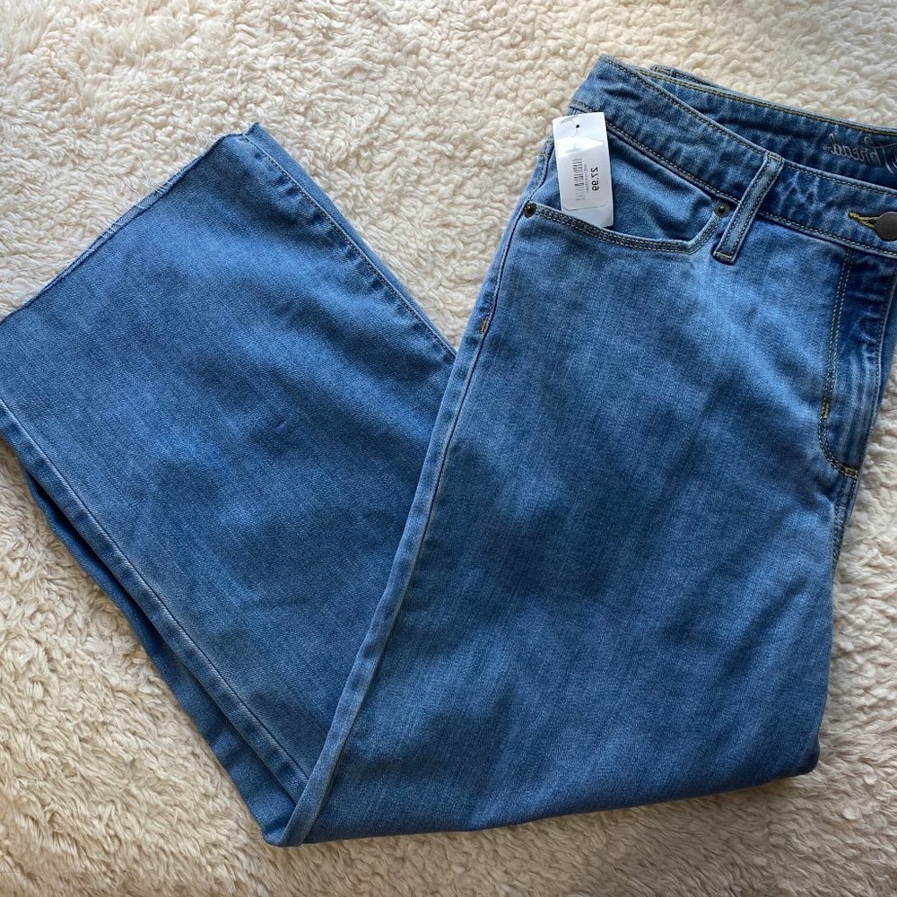 Universal Thread Cropped Wide Leg Jeans